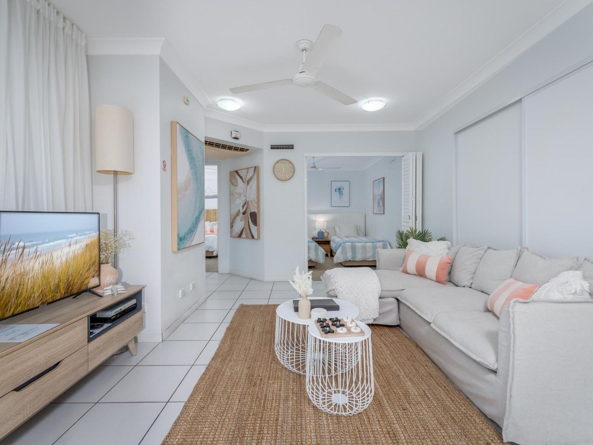 Koola Beach Apartments Bargara Εξωτερικό φωτογραφία