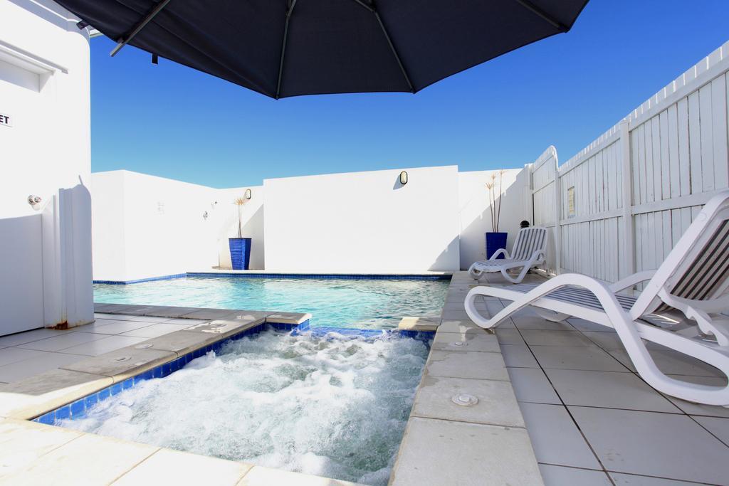 Koola Beach Apartments Bargara Εξωτερικό φωτογραφία