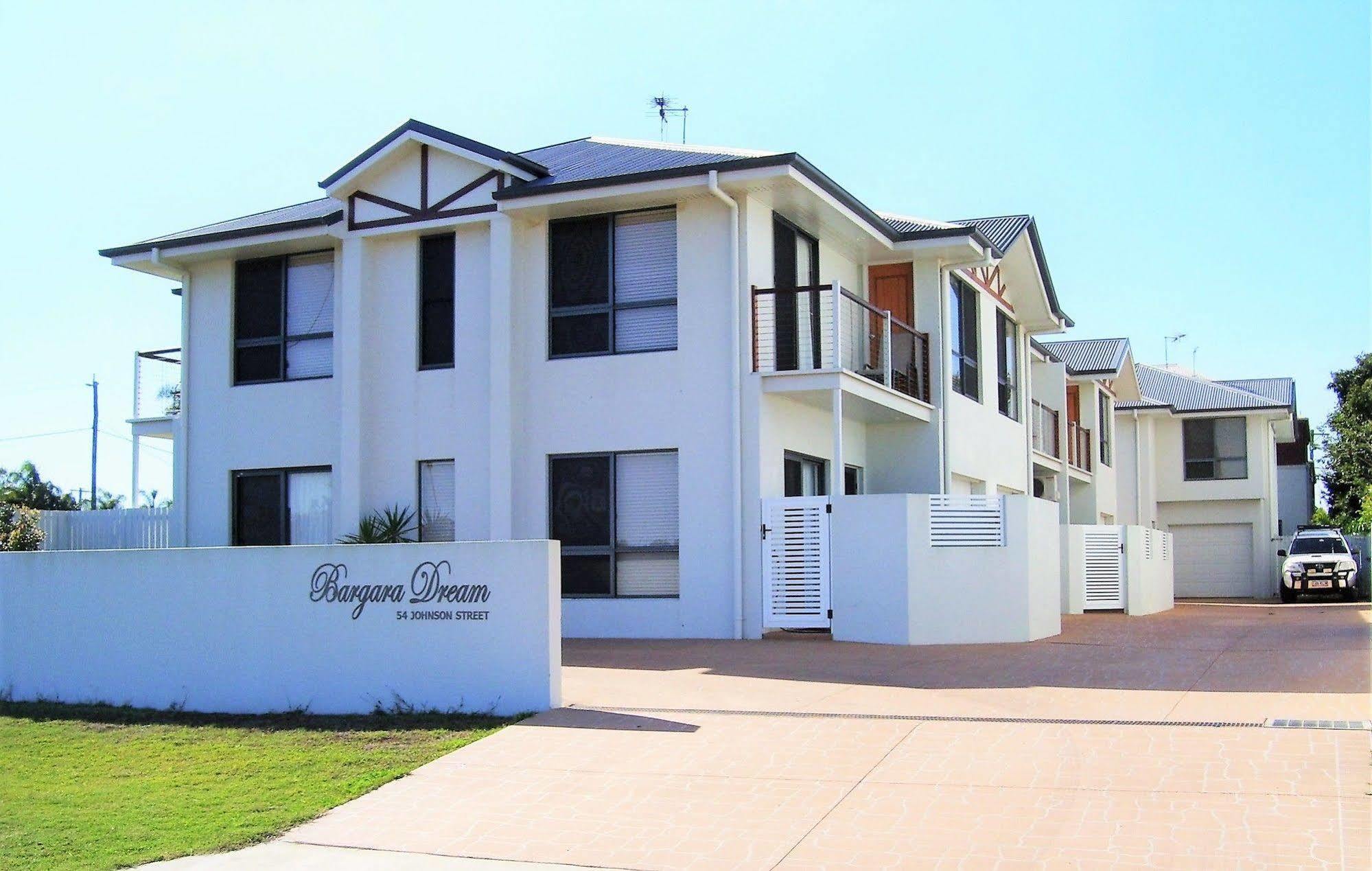 Koola Beach Apartments Bargara Εξωτερικό φωτογραφία